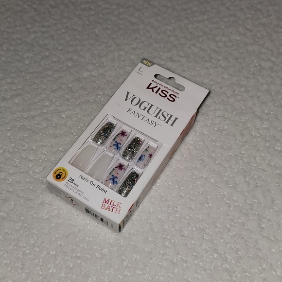 Kiss Acrylic Nails - Picture 4 of 8